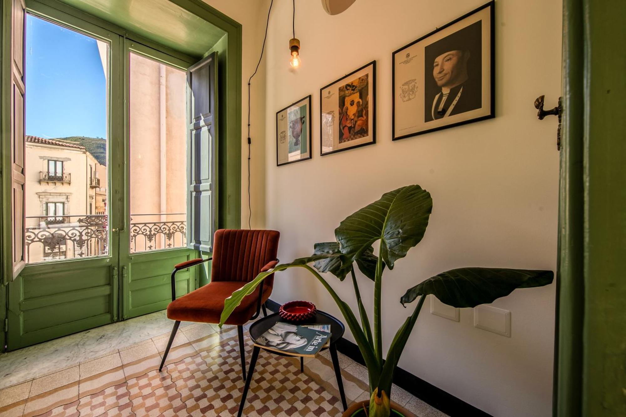 Palazzo Villelmi Чефалу Екстериор снимка